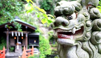 Zeniarai Benten Shrine