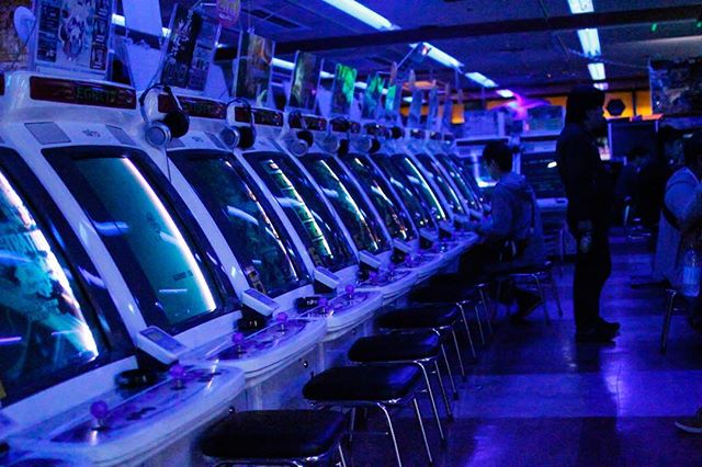 The inside of HEY Arcade in Akihabara