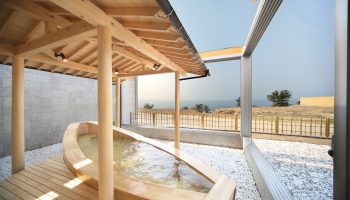 Hachimori Isaribi Onsen Hatahata Kan