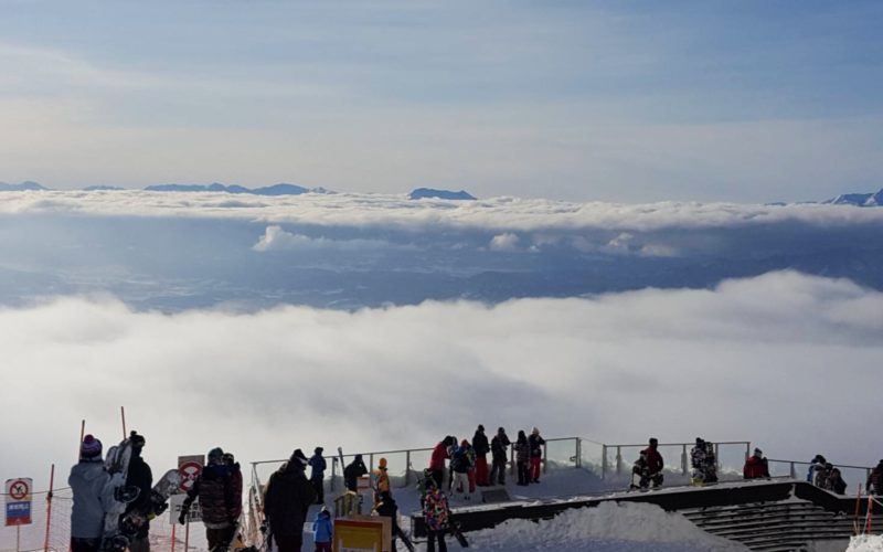 Skiers on the Sora Terrace at Ryuoo Ski Park Kita Shiga Kogen